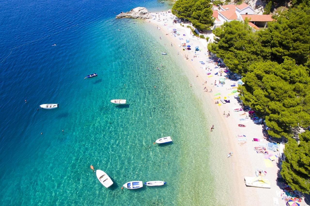 Apartments With A Parking Space Brela, Makarska - 6043 מראה חיצוני תמונה