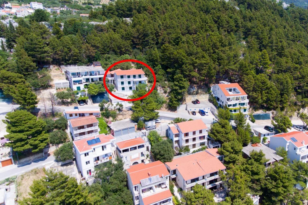 Apartments With A Parking Space Brela, Makarska - 6043 מראה חיצוני תמונה