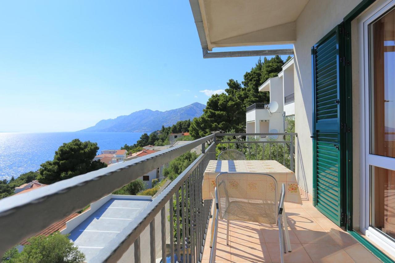 Apartments With A Parking Space Brela, Makarska - 6043 מראה חיצוני תמונה